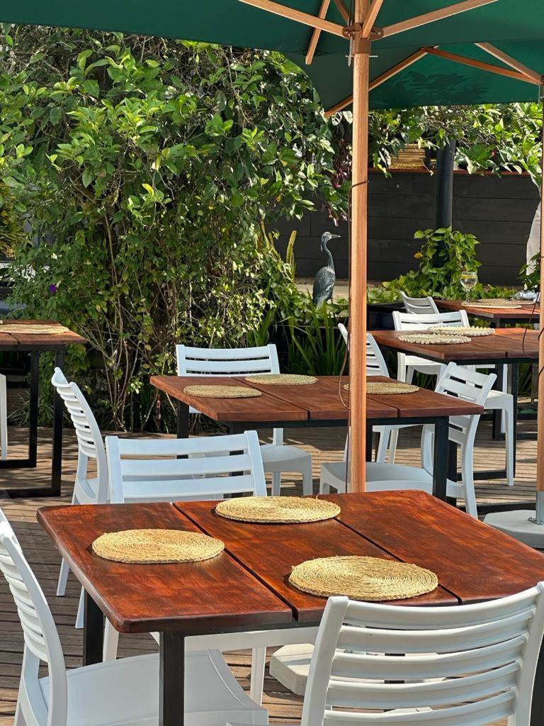 Nkanhi Centro De Conferencias E Hotel 蓬塔杜欧鲁 外观 照片