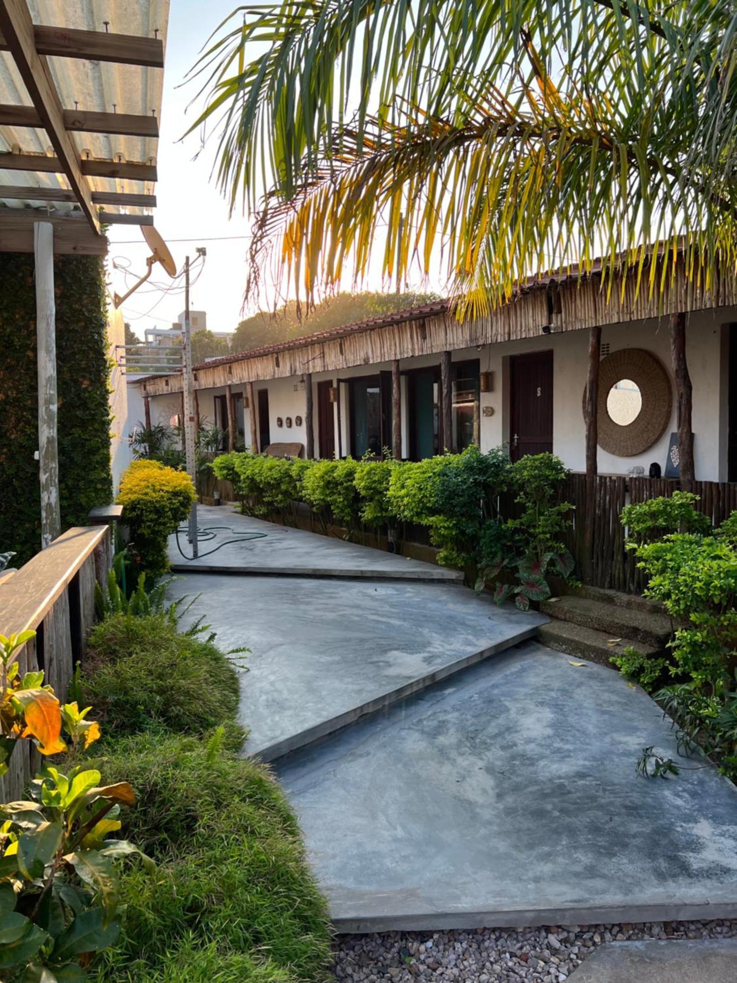 Nkanhi Centro De Conferencias E Hotel 蓬塔杜欧鲁 外观 照片